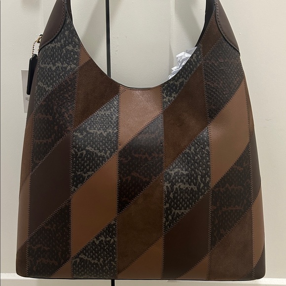 Coach (NWT) Shoulder Bag 39 with Snakeskin Patchwork - Picture 12 of 17